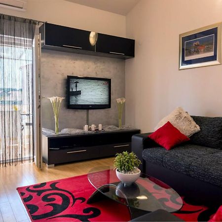 Apartment Ina Pula Dış mekan fotoğraf