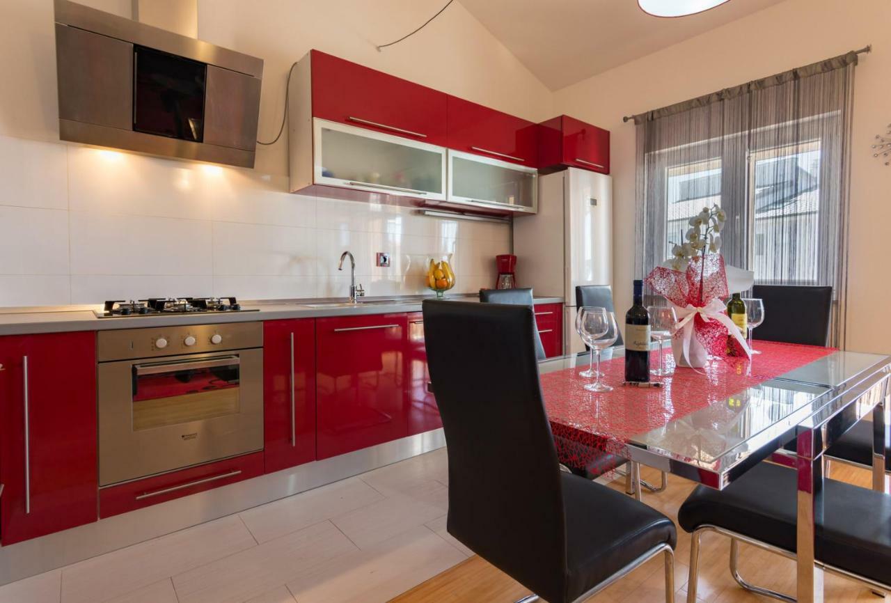 Apartment Ina Pula Dış mekan fotoğraf